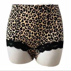 Leopard Print Controlled High Waisted Lace Trim